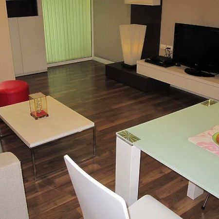The Room @Sukhumvit79 Bangkok Eksteriør billede